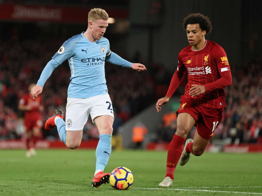 利物浦或将引进德布劳内，你支持这笔交易吗？